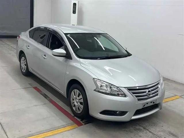 Nissan BLUEBIRD SYLPHY TB17 2019